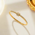 Aurelia Crystal Barrel Handcuff