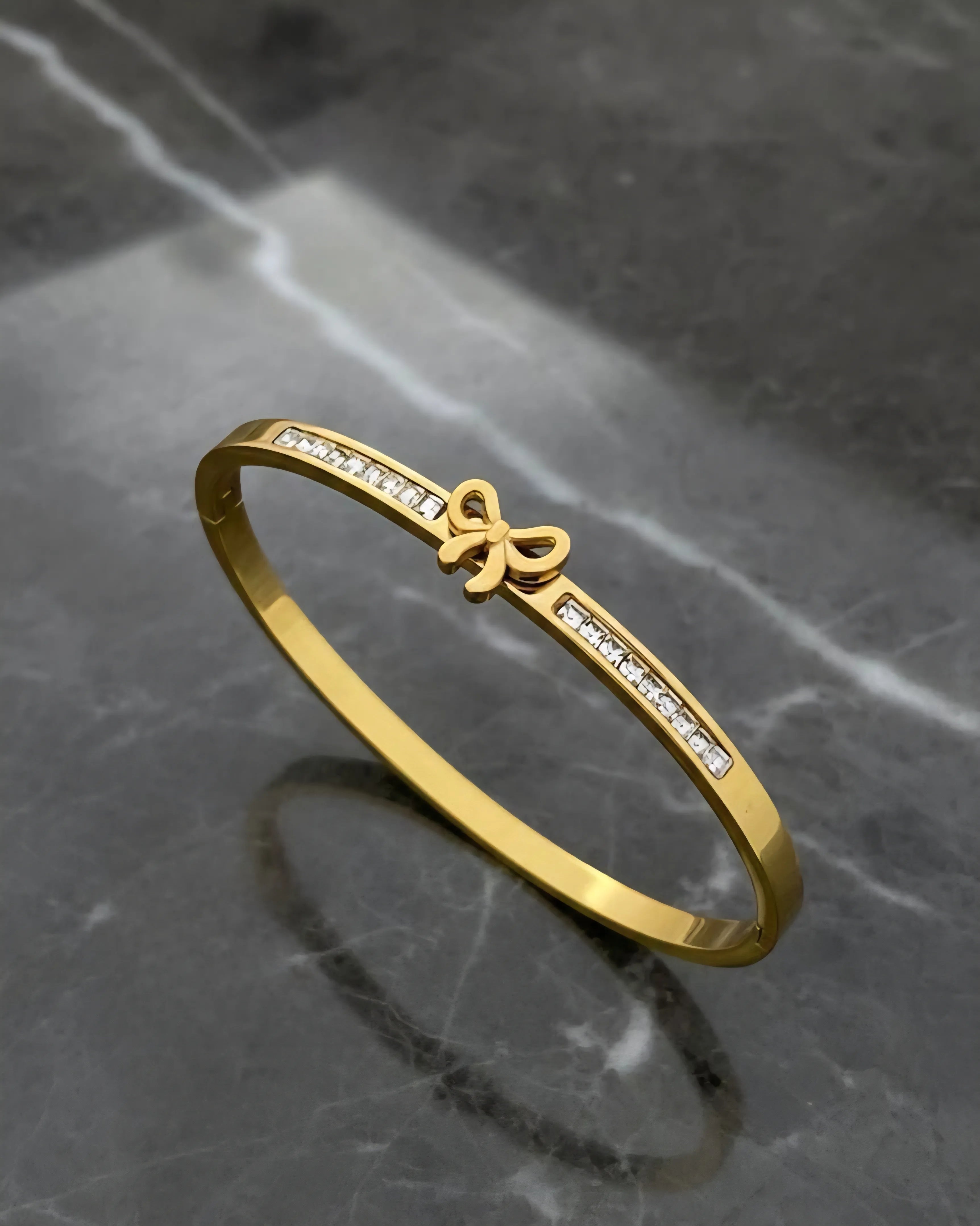 Juliette Crystal Bow Handcuff